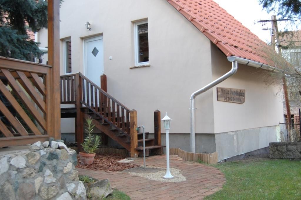 Maya Guesthouse Eger Luaran gambar